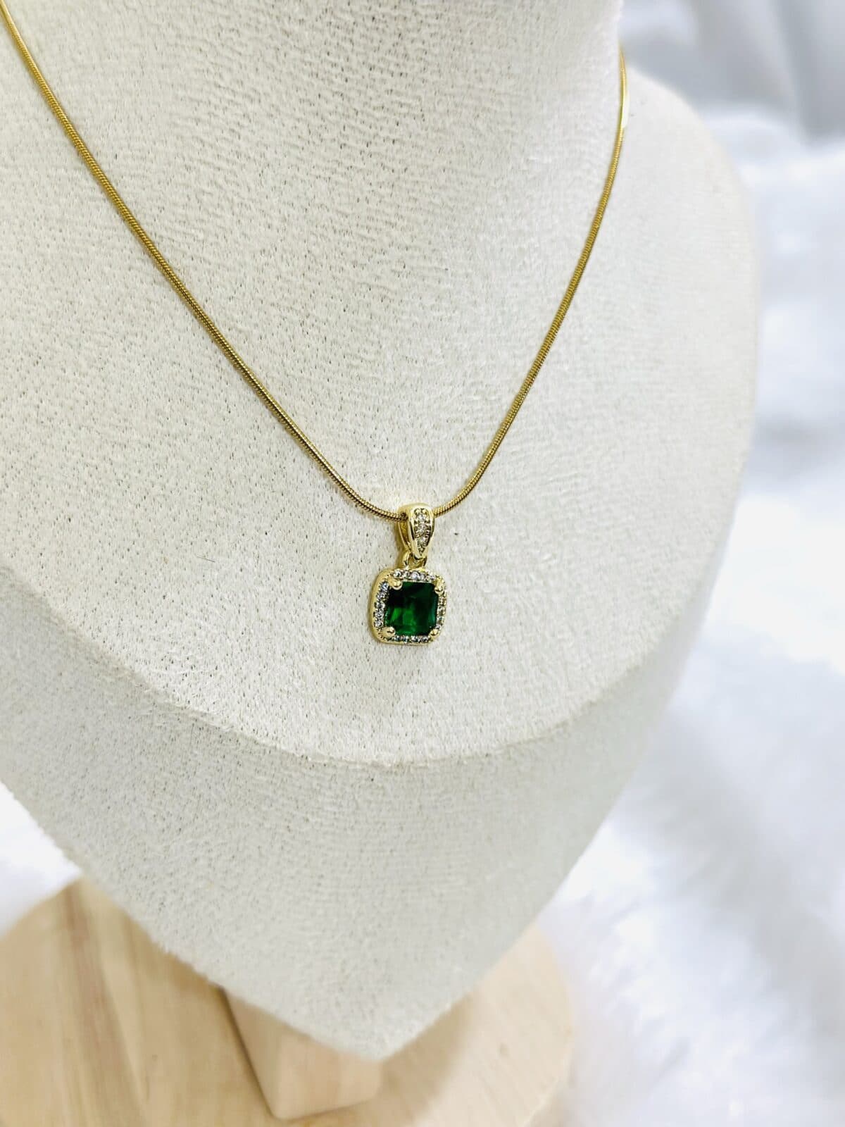 Anti tarnish Luxe Emerald Drop Necklace