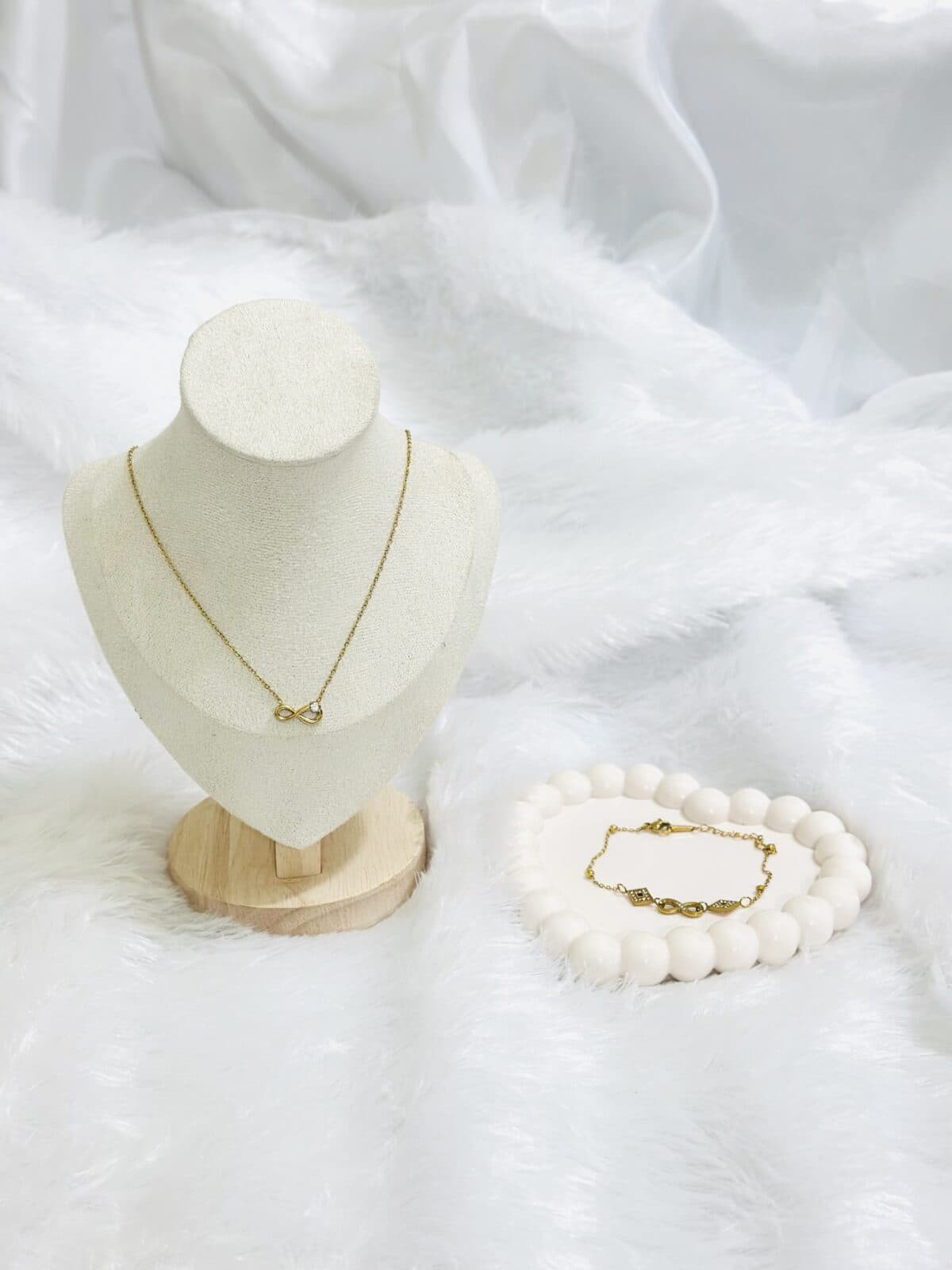 Anti Tarnish Infinity Necklace + Bracelet Combo